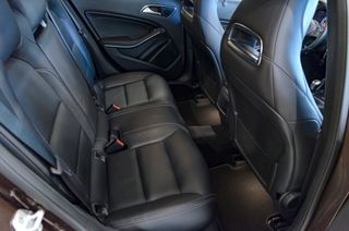 Mercedes-Benz GLA 200D URBAN