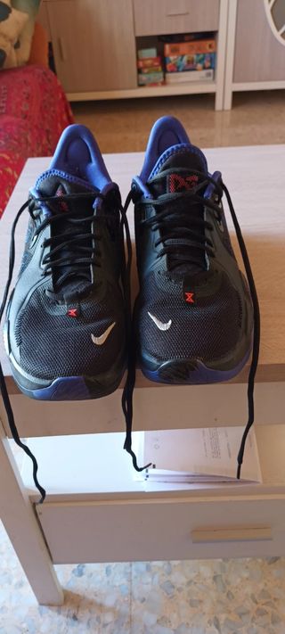 Zapatillas Nike PG5 Talla 45 Negras y Azules