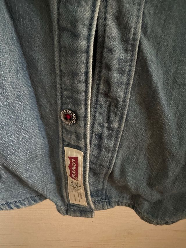 Camisa vaquera Levis Talla 5 años
