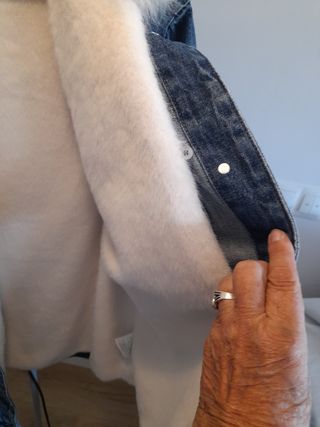 Chaquetón tejano con cuello de pelo