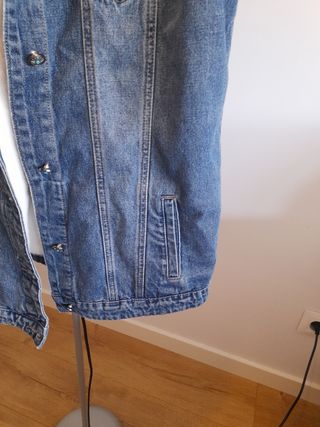 Chaquetón tejano con cuello de pelo
