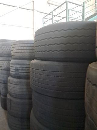 Neumáticos Camión 385/65-22.5 desde 100€