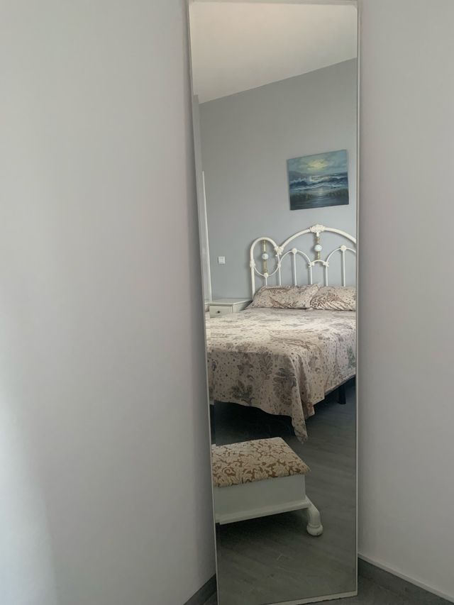 Espejo de cuerpo entero biselado