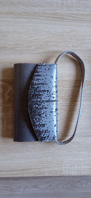Bolso de fiesta invitada boda gris marengo