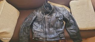 Cazadora de piel de moto antigua talla52