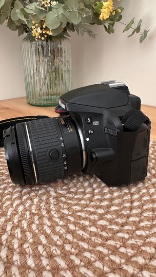 Cámara Nikon D3300 24.2MP