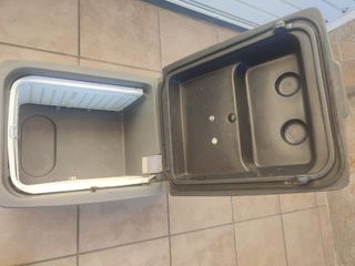Nevera compresor portátil para vehículo 12v o 24v