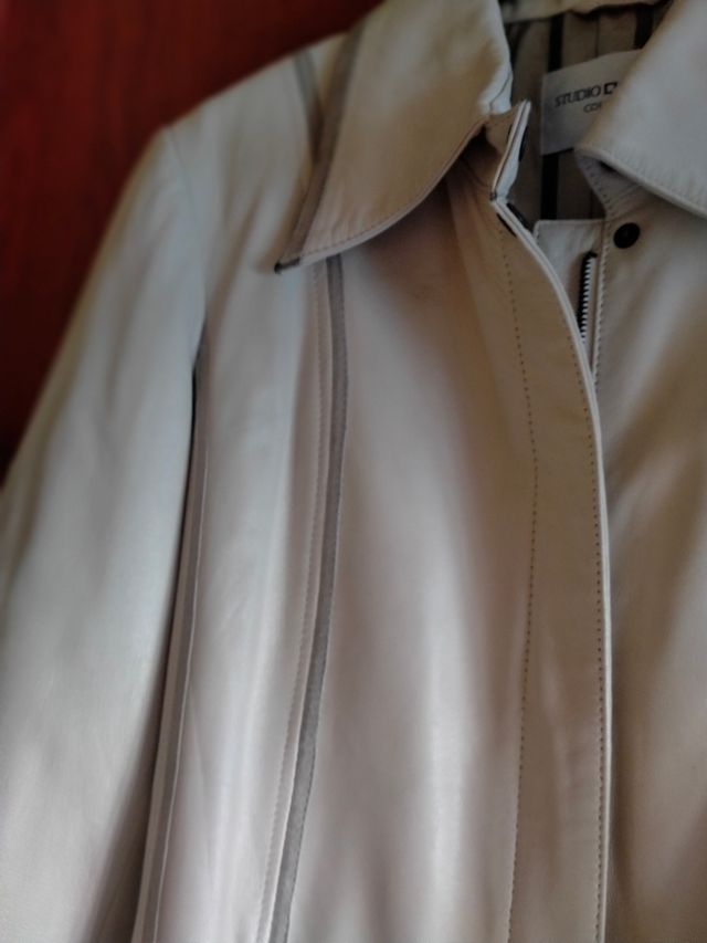 Gabardina vintage polipiel larga beige