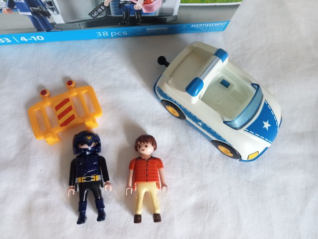 Playmobil Polícia Starter Pack Action Heroes novo