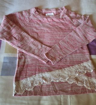 Jersey rosa y blanco con encaje