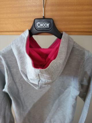 Camisola Soy Luna com capuz