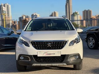 Peugeot 2008 / Automatico / Allure 