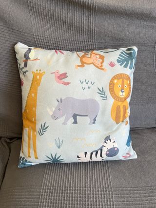Cojín infantil animales selva