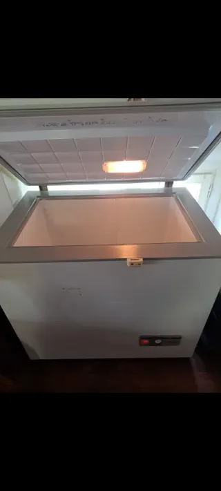 Congelador Fagor con garantía de un año