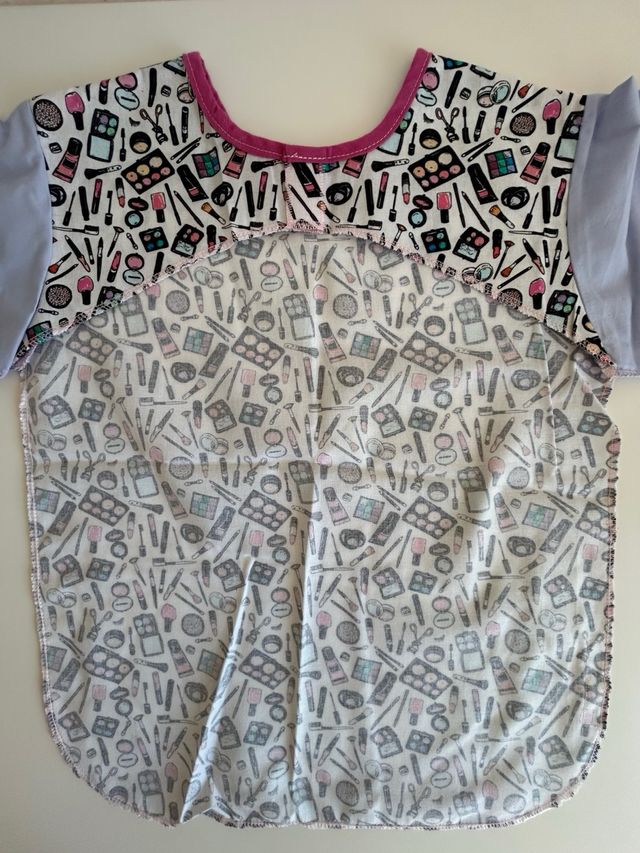 Bata manga larga para manualidades talla 4 años