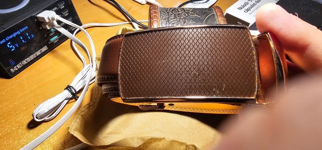 Cinturón Micrométrico Marrón y Plateado