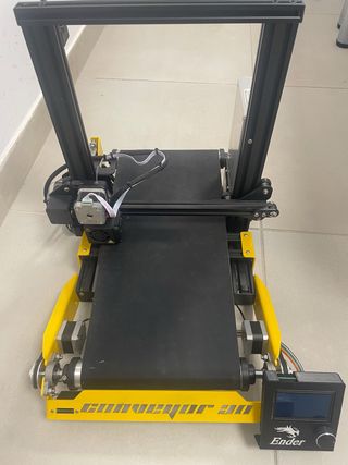 Impresora 3D Creality Ender en cinta