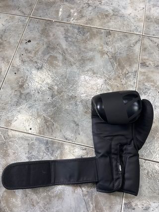 Guantes de boxeo Venum negros
