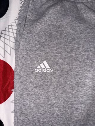 Pantalón chándal Adidas gris T. 11-12 años