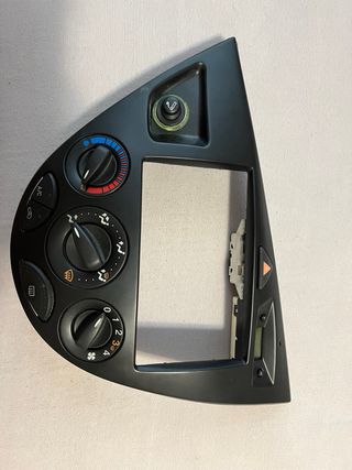 Pantalla CarPlay Ford Focus 2003