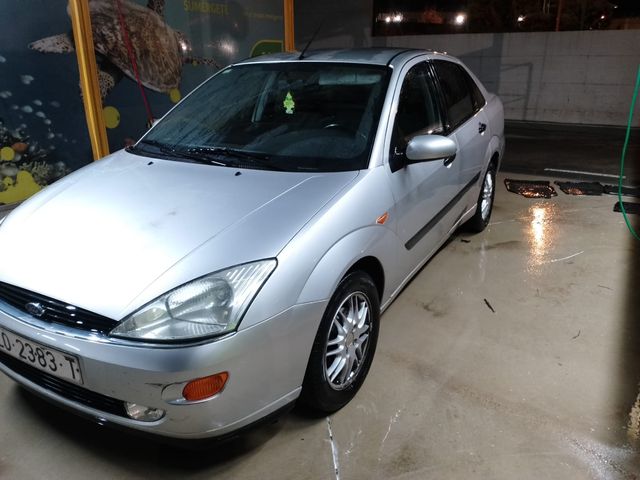 Ford Focus 1.8 TDdI 90cv