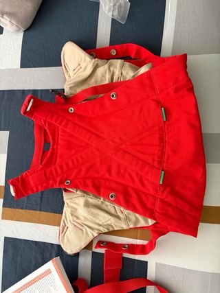 Mochila Porta Bebé Stokke Roja