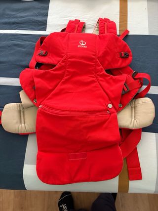 Mochila Porta Bebé Stokke Roja
