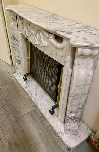 Chimenea Mármol Clásica Dorada