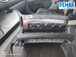 SCANIA P 370 GRUA HIAB 188 CAJA FIJA 18T EURO 6