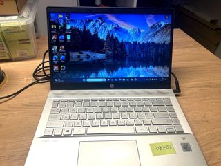 HP Pavilion Ordenador Portátil Plata