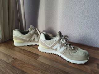 New Balance 574.