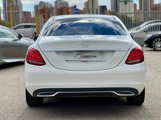 Mercedes-Benz C200d / LED / Automatico
