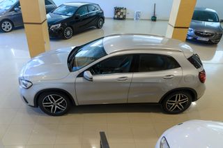 Mercedes-Benz GLA 200d URBAN 7G -DCT