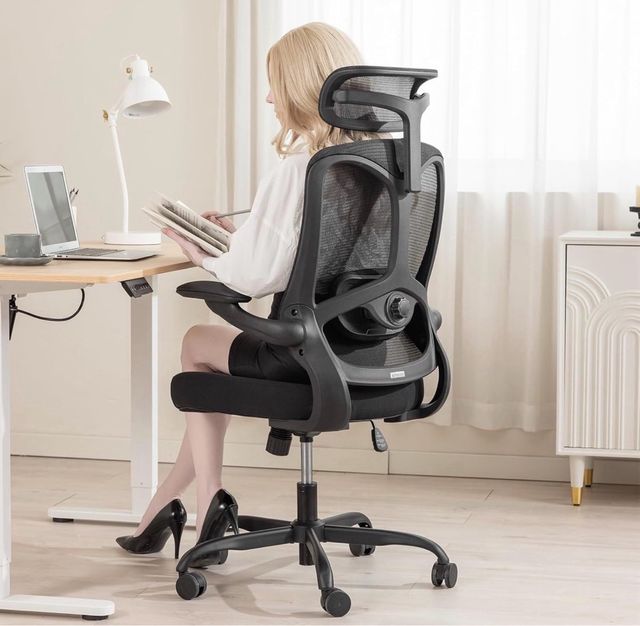 Silla de Oficina Ergonómica Magic Life Negra