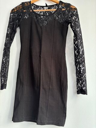 Vestido negro con encaje talla 34 XS