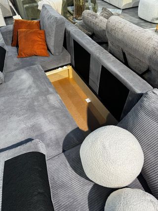 Sofá chaise longue doble con almacenamiento