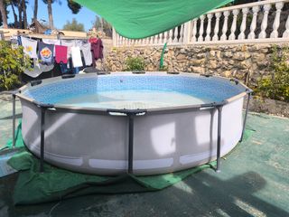 Piscina desmontable con depuradora