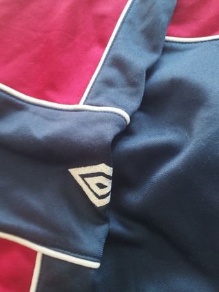 Sudadera Umbro Talla L Roja y Azul
