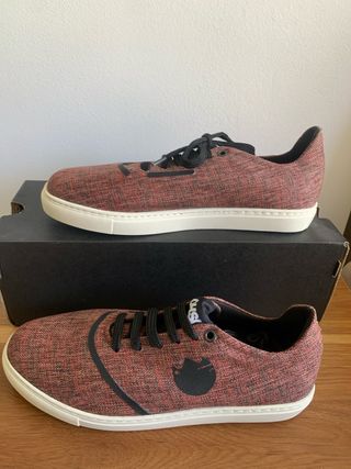 Zapatillas OHS rojas