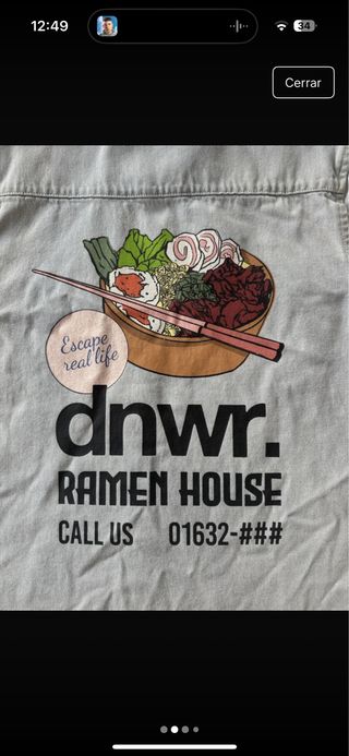 Sobre camisa dnwr. Ramen House