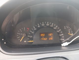 Mercedes-Benz Vito 2005