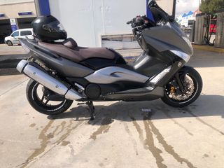 Yamaha T-Max 500