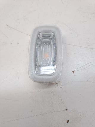 LUZ INTERIOR MERCEDES-BENZ CLASE A BERLINA (BM 177) (6)