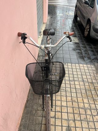 Bicicleta Paseo con Cesta
