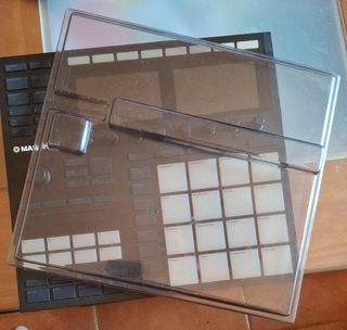 Native Instruments Maschine MK3.