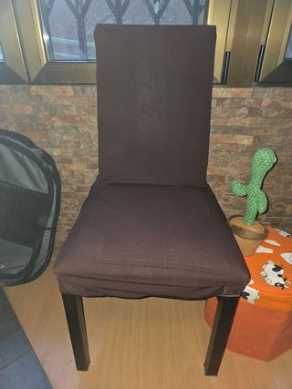 Mesa comedor extensible madera y cristal y sillas 