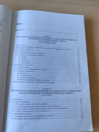 Políticas Económicas Coyunturales
UNIVERSIDAD