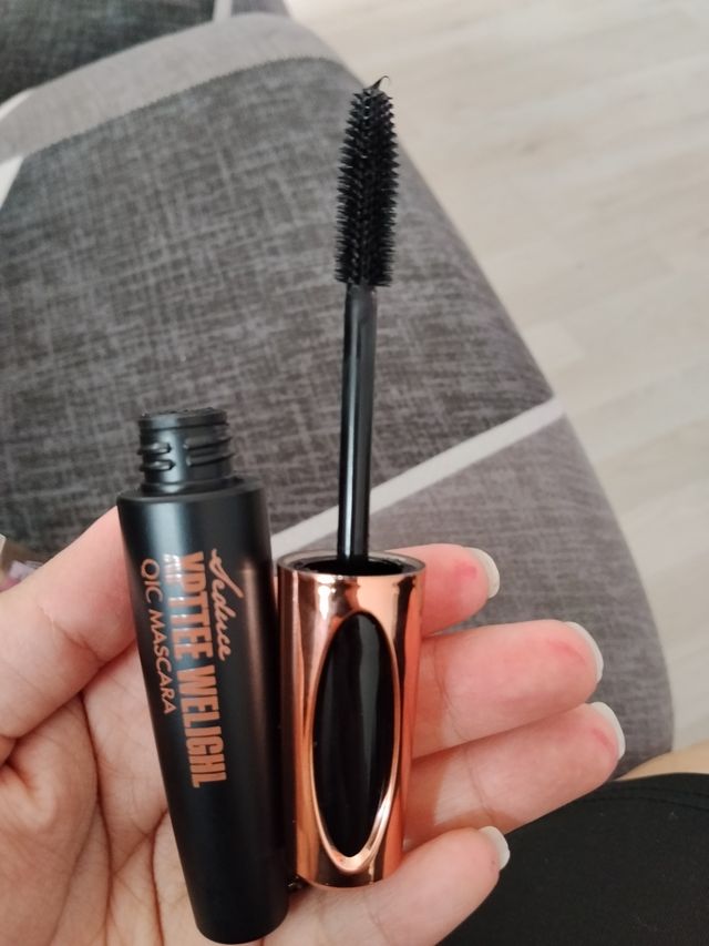 QIC Waterproof Mascara y Delineador + esponjas
