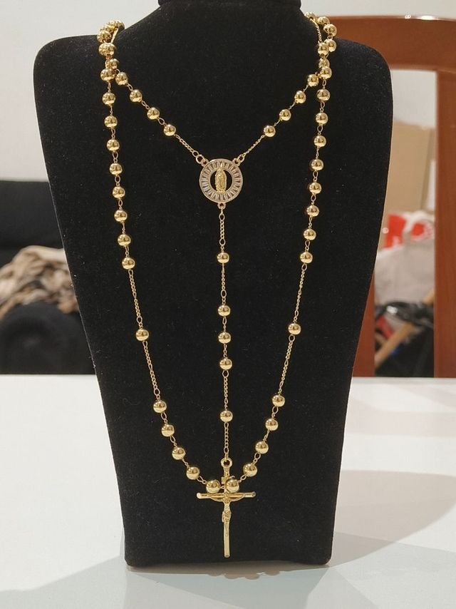 Rosario de oro laminado con medalla