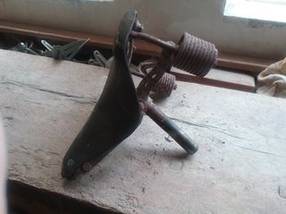 Sillín bicicleta antiguo cuero para restaurar